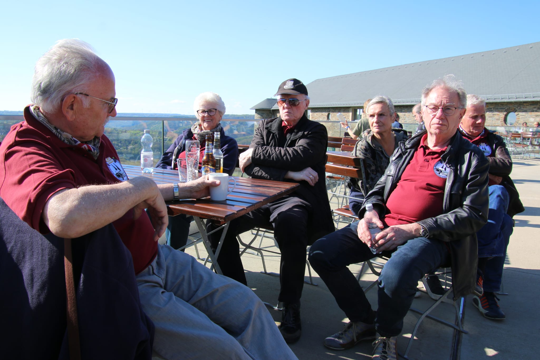 Photo from Holger Warth(48)