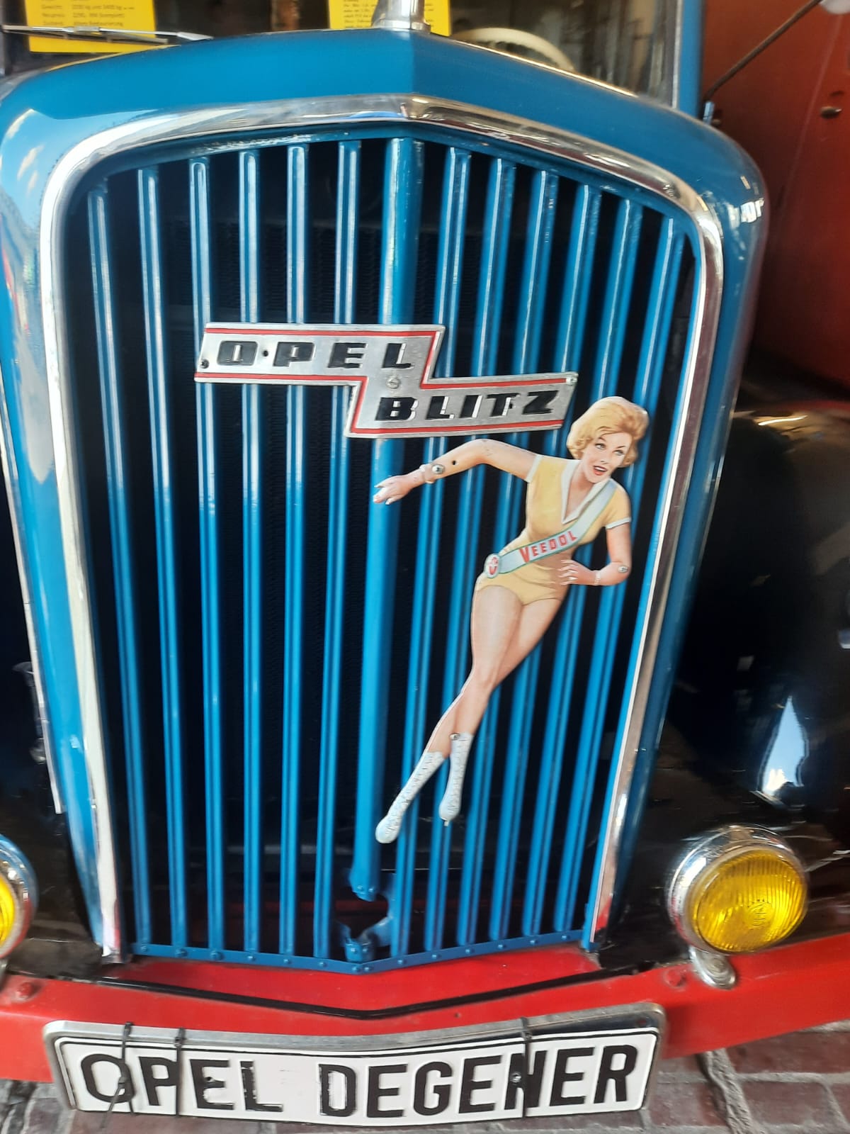 Photo from Holger Warth(6)