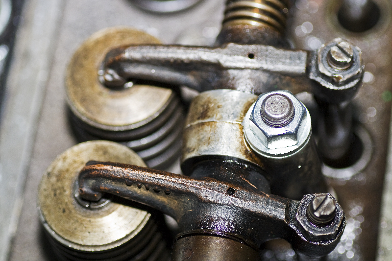 Ventileinstellung – Sechszylinder